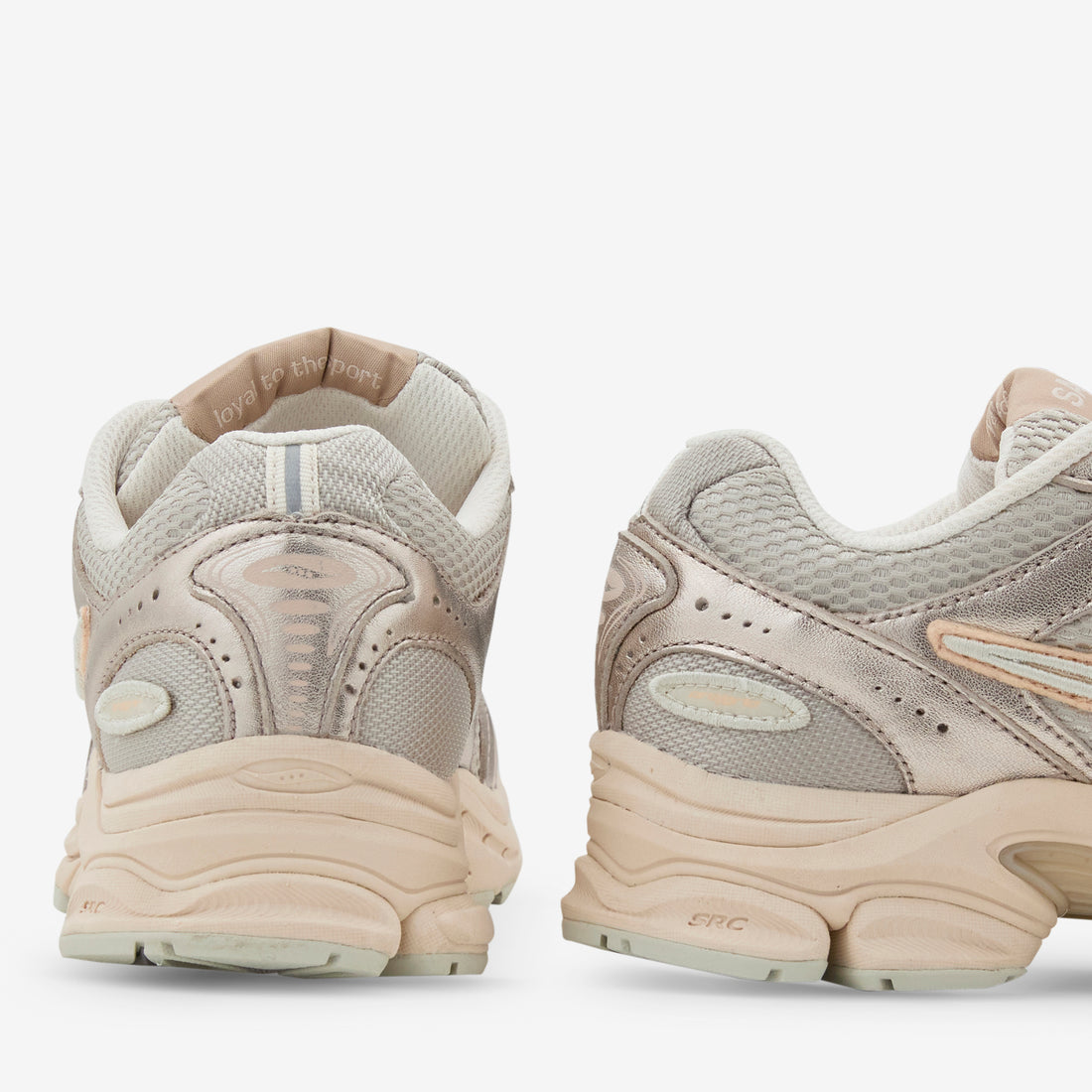 Women's Progrid Triumph 4 Champagne Footwear