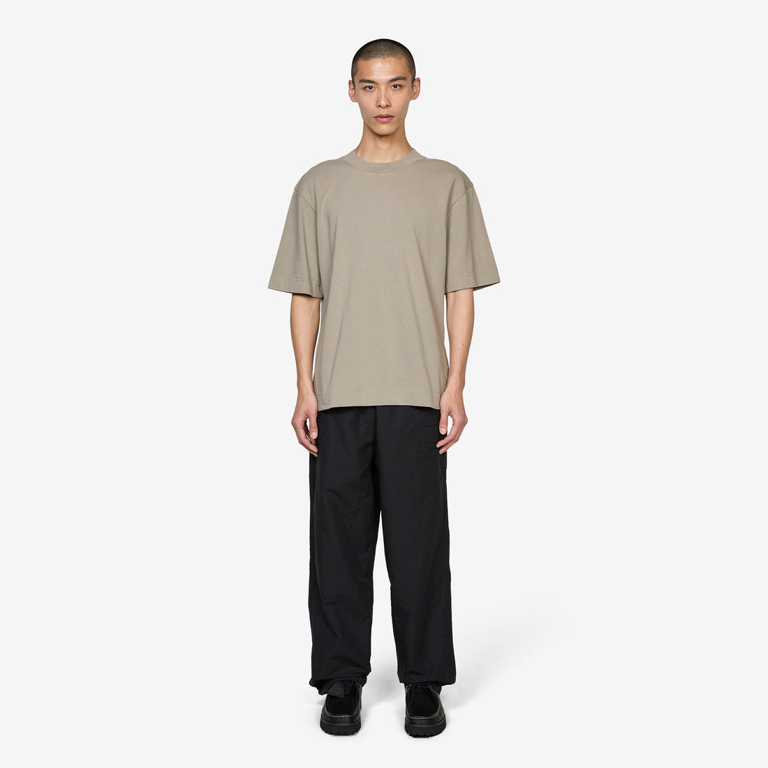 Flatlock Crew Taupe Jumpers
