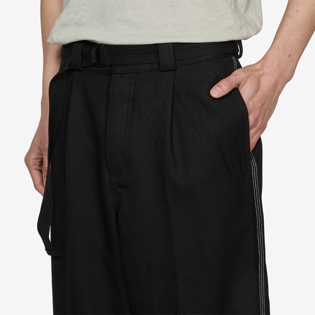 Pleated Work Pant Black | White Pants