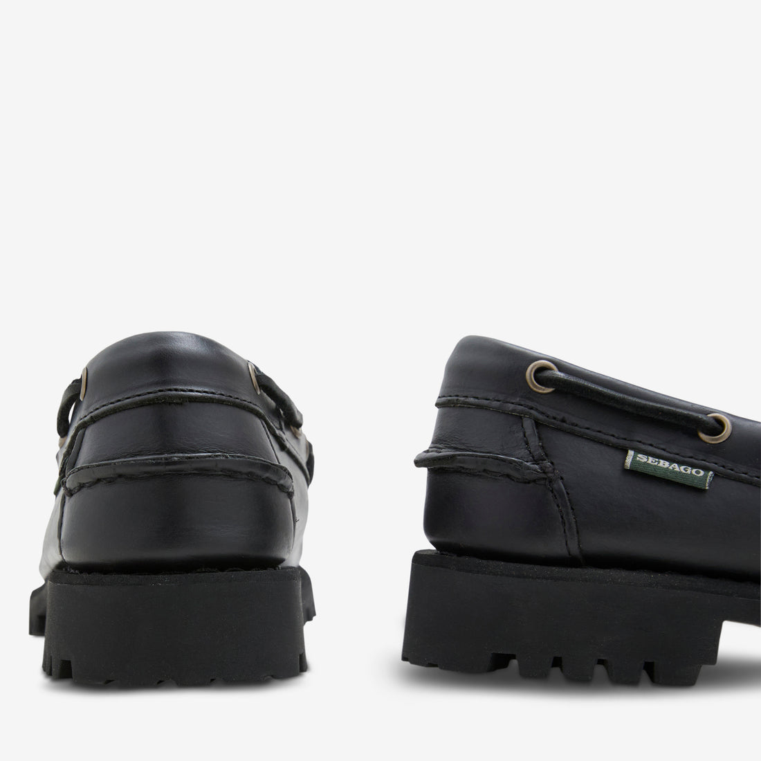 Ranger Waxy Total Black Footwear