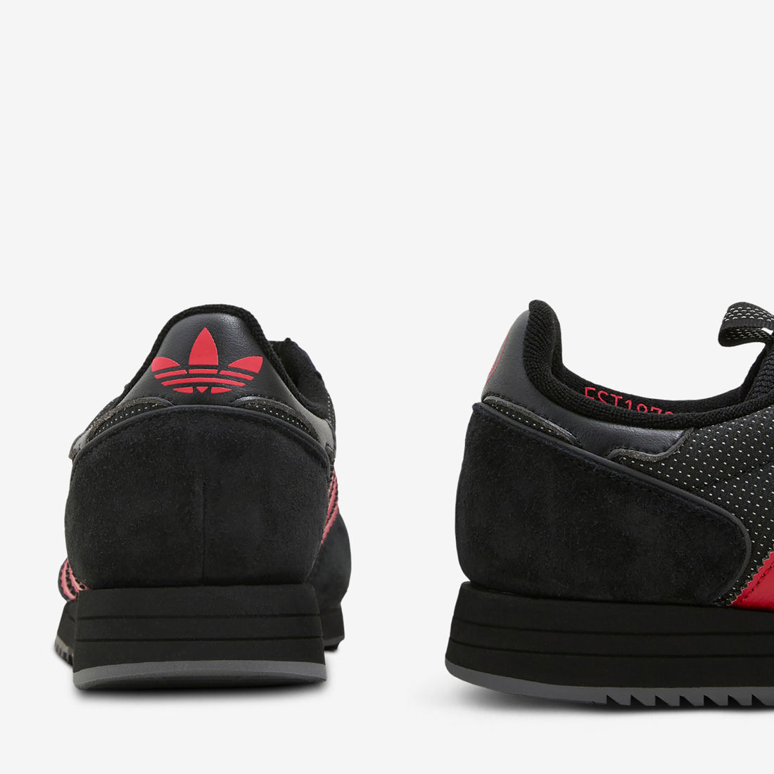 SPZL F.C. Manchester United SL83 Core Black | Core Black | Silver Metallic Footwear