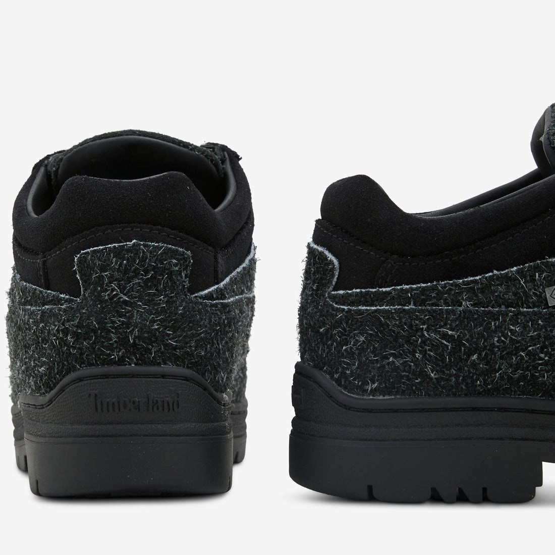 Heritage GTX Chukka Boot Black Suede Footwear