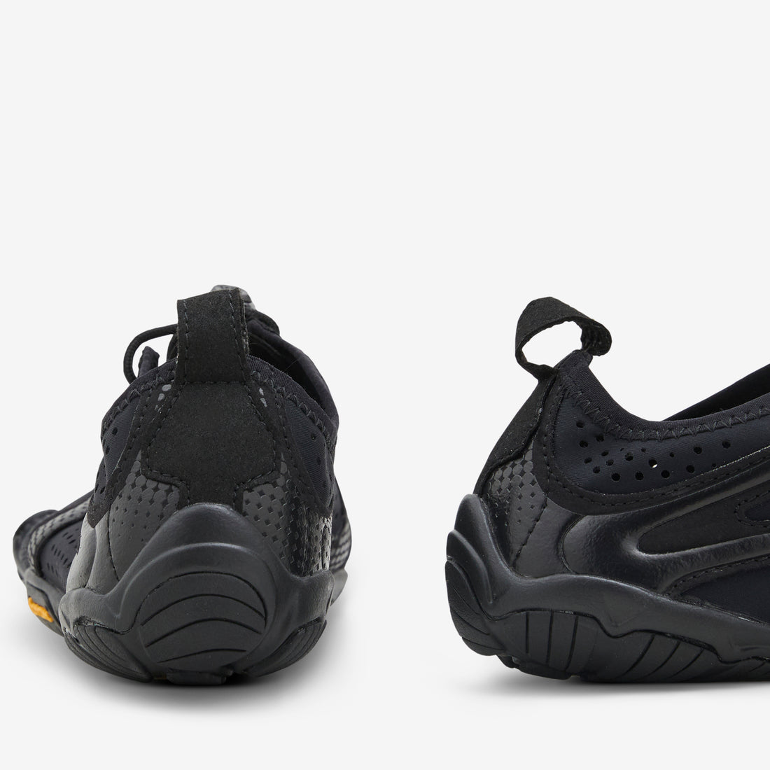 Groundsplay Black Footwear