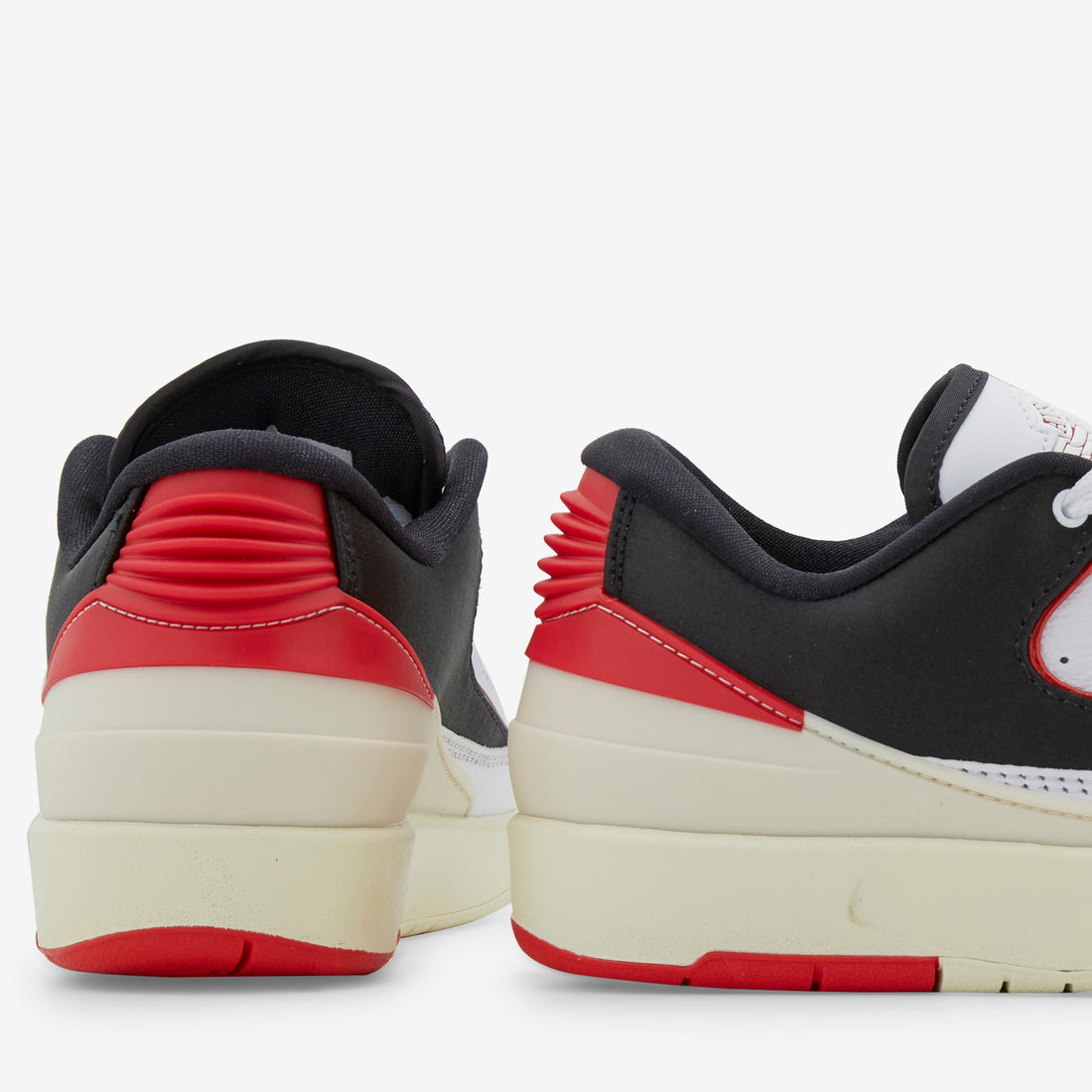 Women's Air Jordan 2 Retro Low White | University Red | Black | Coconut Milk Footwear