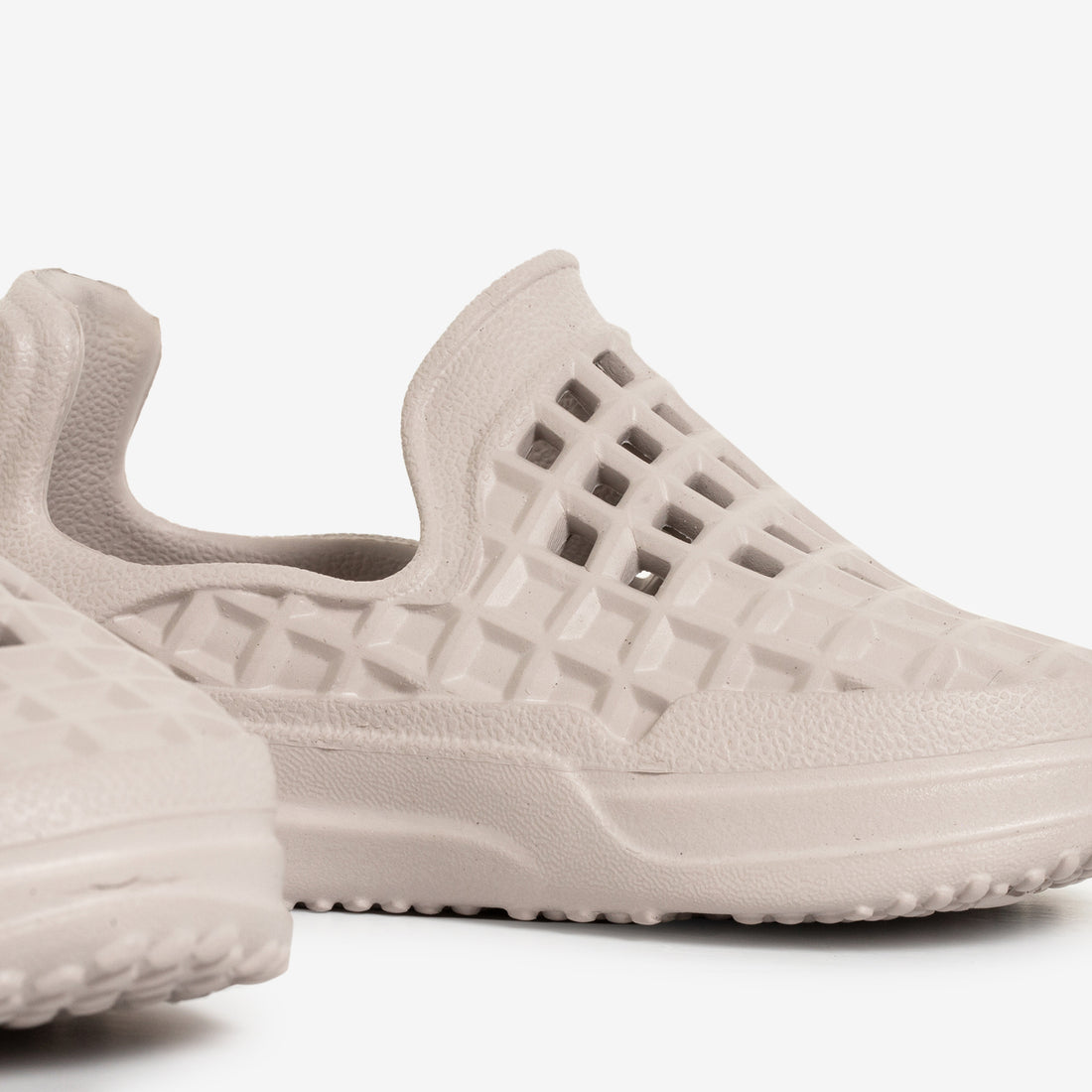 Scenario Slip On Coffee Footwear