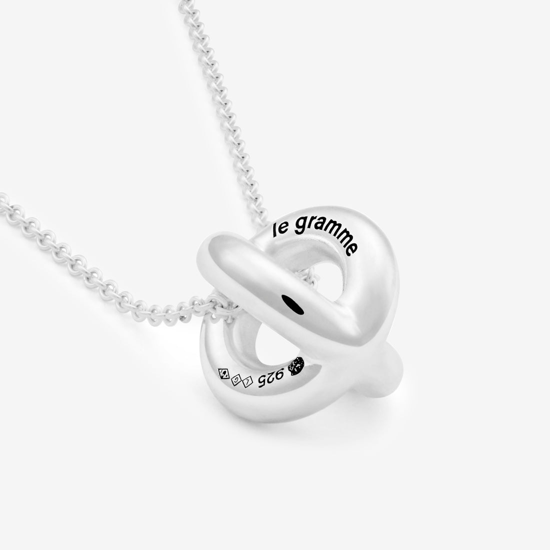 3g Polished Sterling Silver Entrelacs Pendant Jewellery