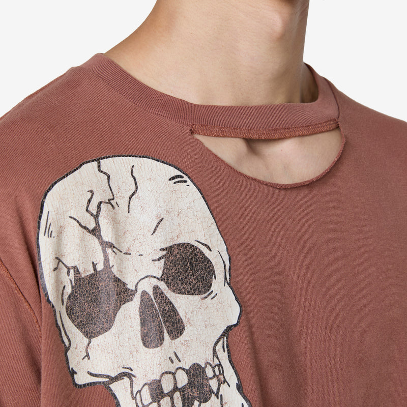 Unisex Ripped Collar Skull Red Car T-Shirt Brown