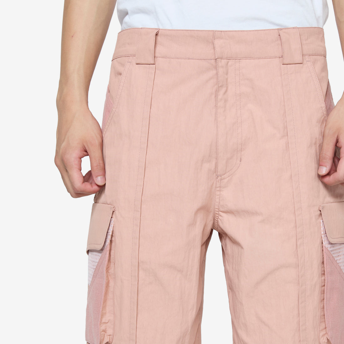 Ep.5 01 Short Pink Shorts