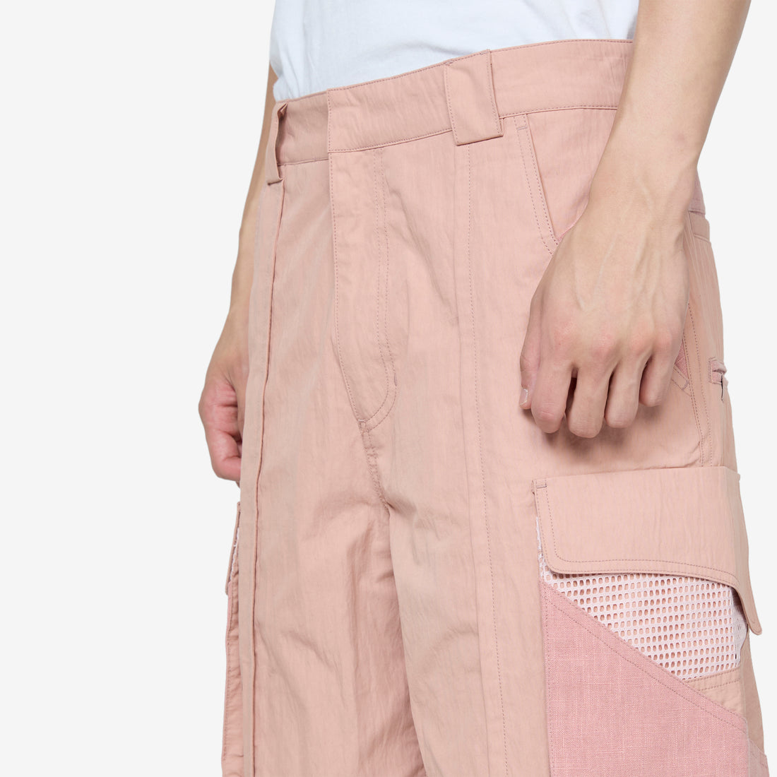 Ep.5 01 Short Pink Shorts