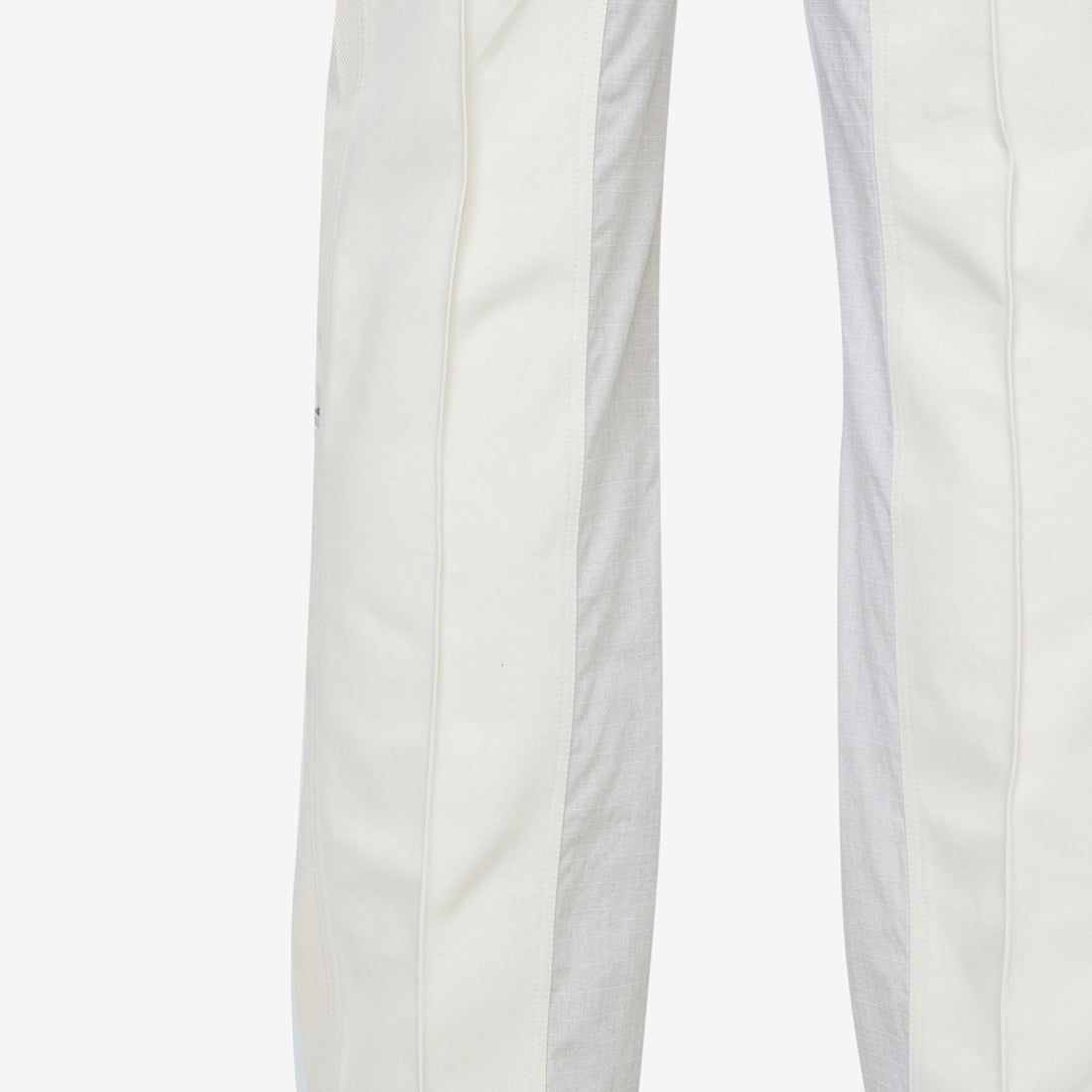 Ep.5 06 Trousers Ivory Pants