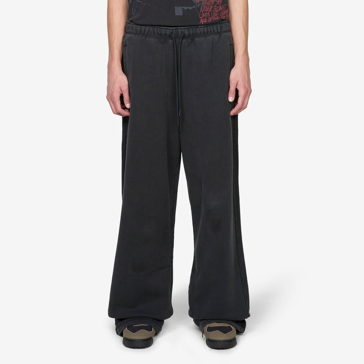 OS Fleece Pant Black Front