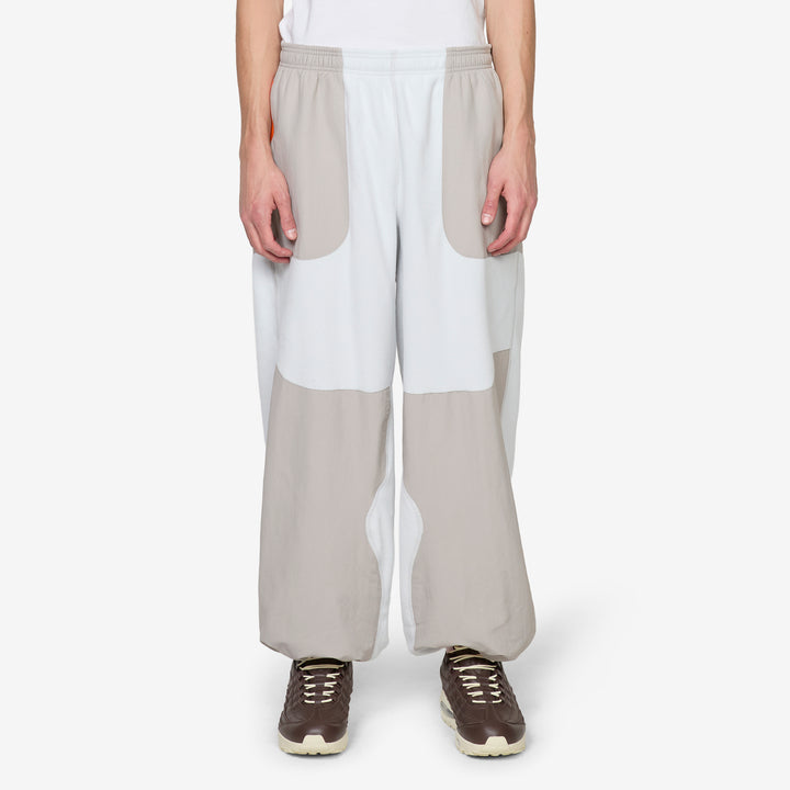 ACG 'Wolf Tree' Plus Fleece Pant Photon Dust | College Grey | Summit White Front