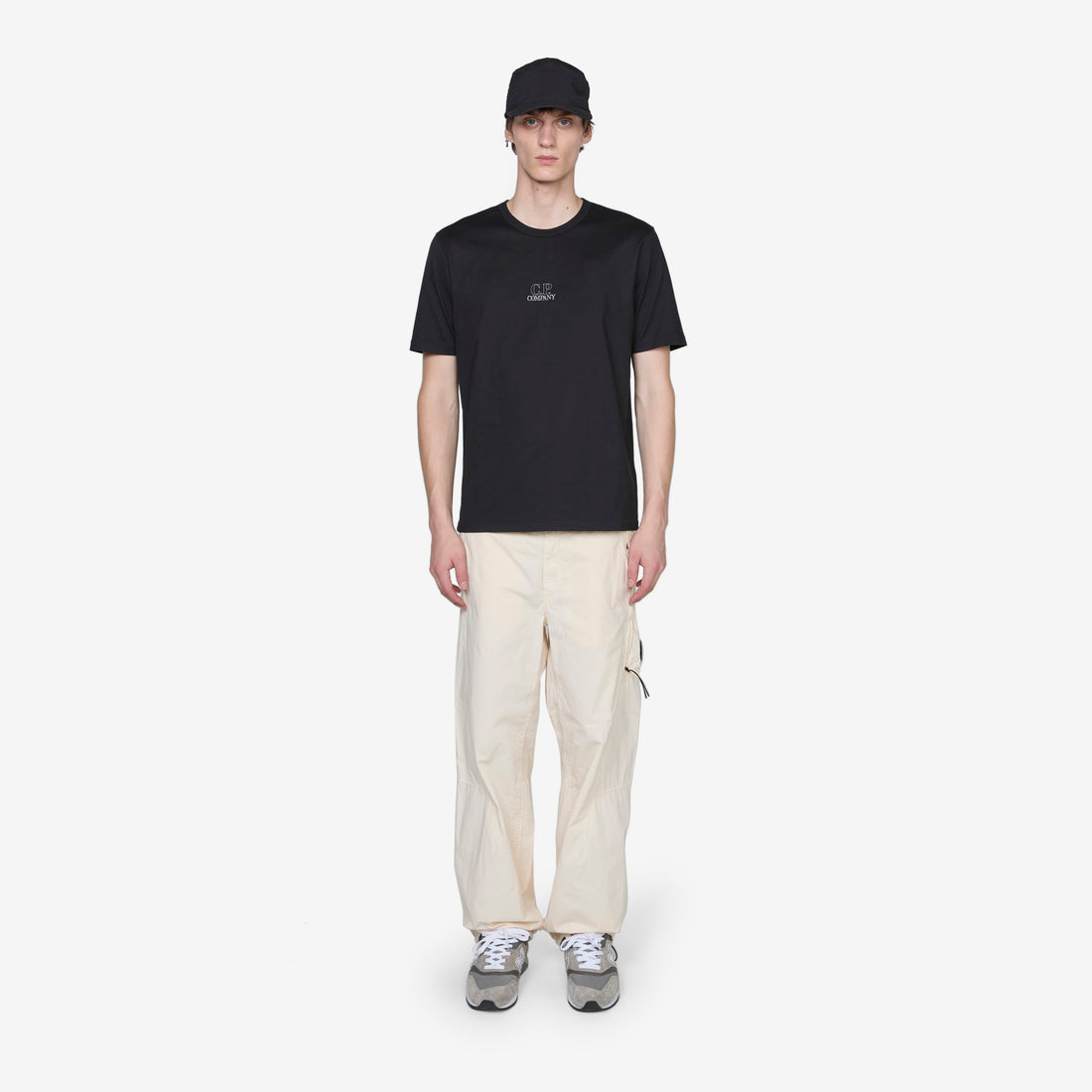 Mercerized 30/2 Jersey Twisted Logo Graphic T-Shirt Black Tees