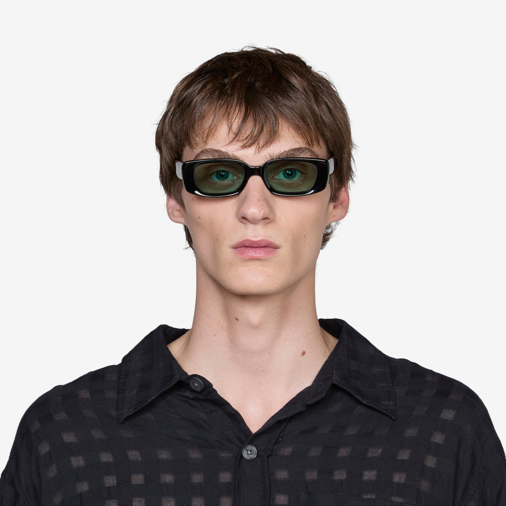 ADAM_ECOMM_EYEWEAR-18.11.24-