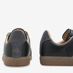 BW Army Core Black | Charcoal Solid Grey | Gum