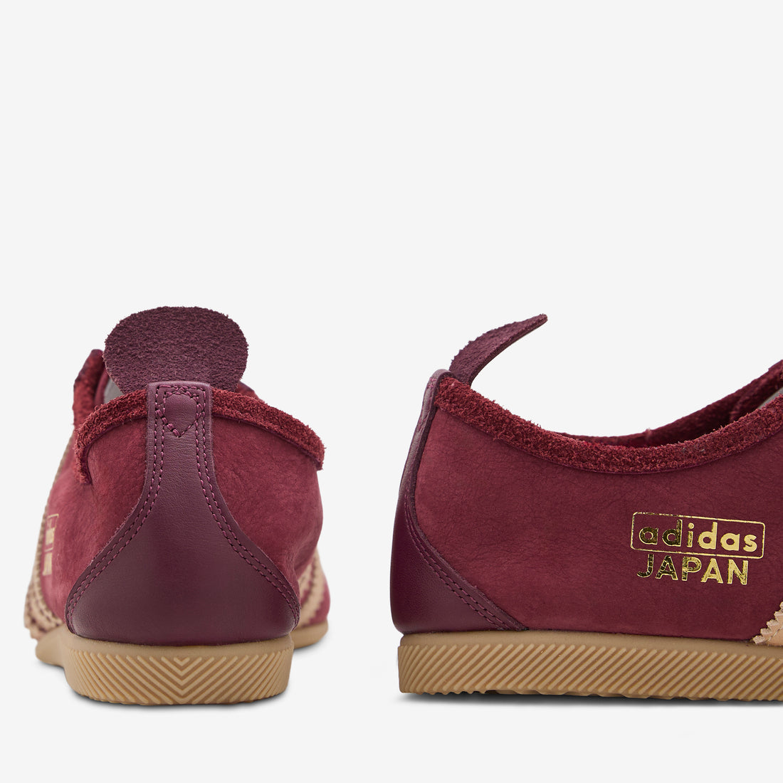 Japan Shadow Red | Magic Beige | Gold Metallic Footwear