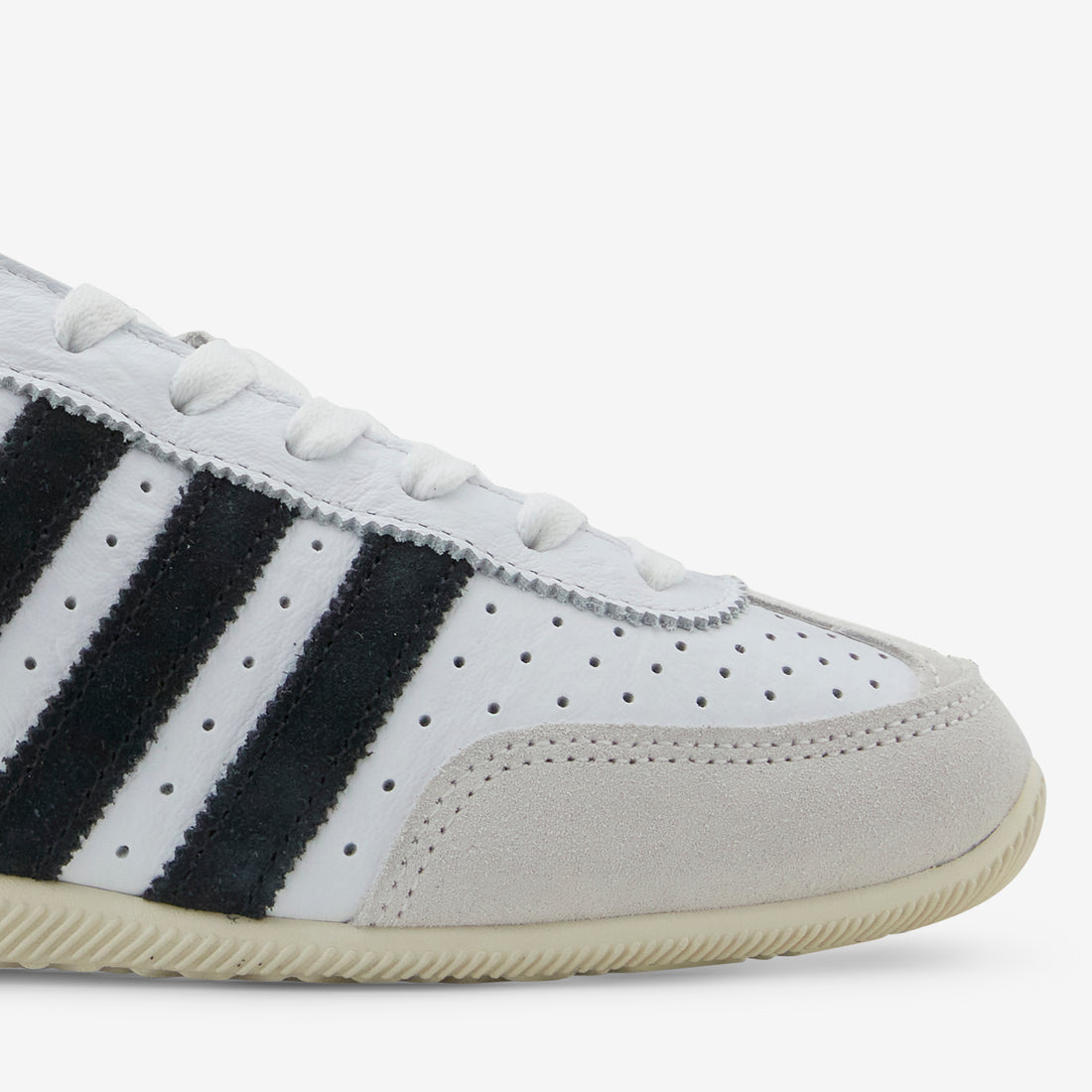 Women's Japan Cloud White | Core Black | Gold Metallic Footwear