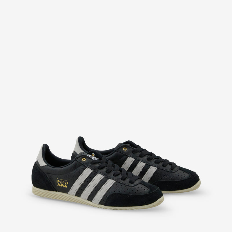 Women's Japan Core Black | Cloud White | Gold Metallic Footwear