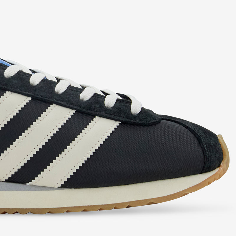 Pampanga SPZL Core Black | Chalk White | Off White Footwear