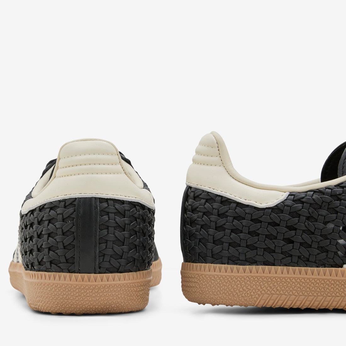 Women's Samba OG Core Black | Cream White | Gold Metallic Footwear