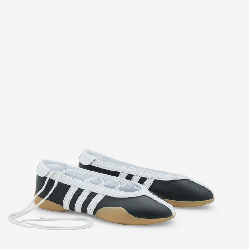 Women's Taekwondo Mei Ballet Core Black | Cloud White | Gum Footwear