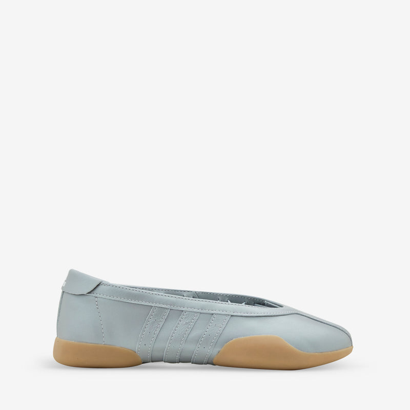 Women's Taekwondo Mei Ballet Silver Metallic | Silver Metallic | Gum Footwear
