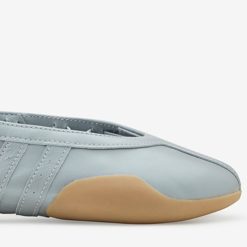 Women's Taekwondo Mei Ballet Silver Metallic | Silver Metallic | Gum Footwear