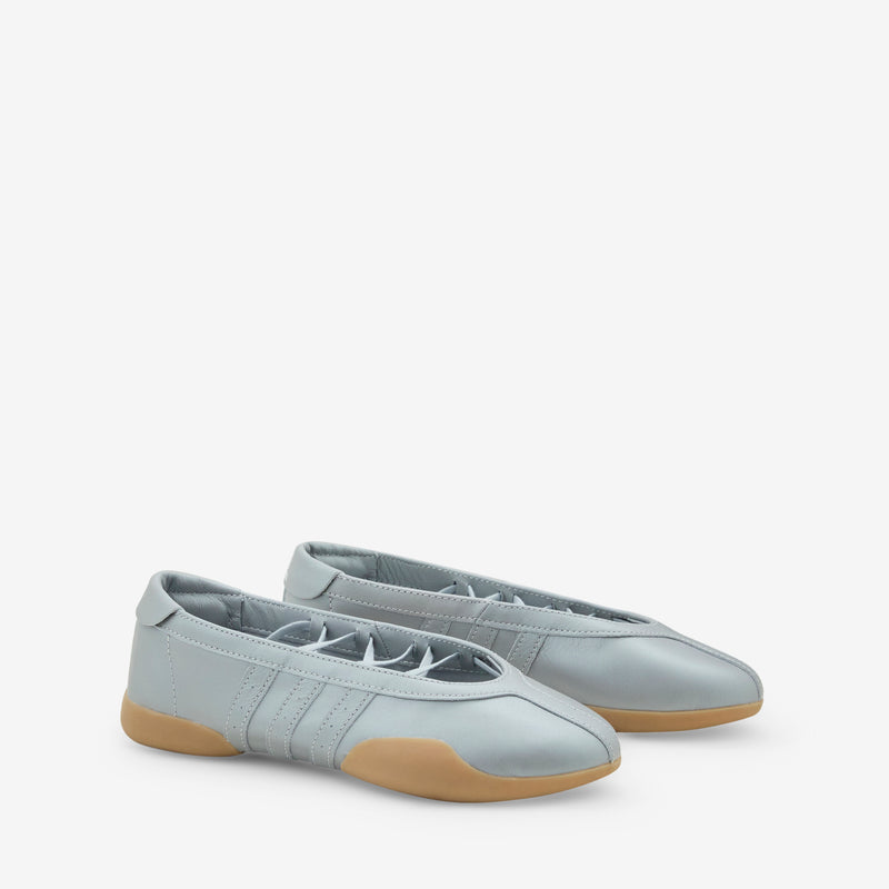 Women's Taekwondo Mei Ballet Silver Metallic | Silver Metallic | Gum Footwear