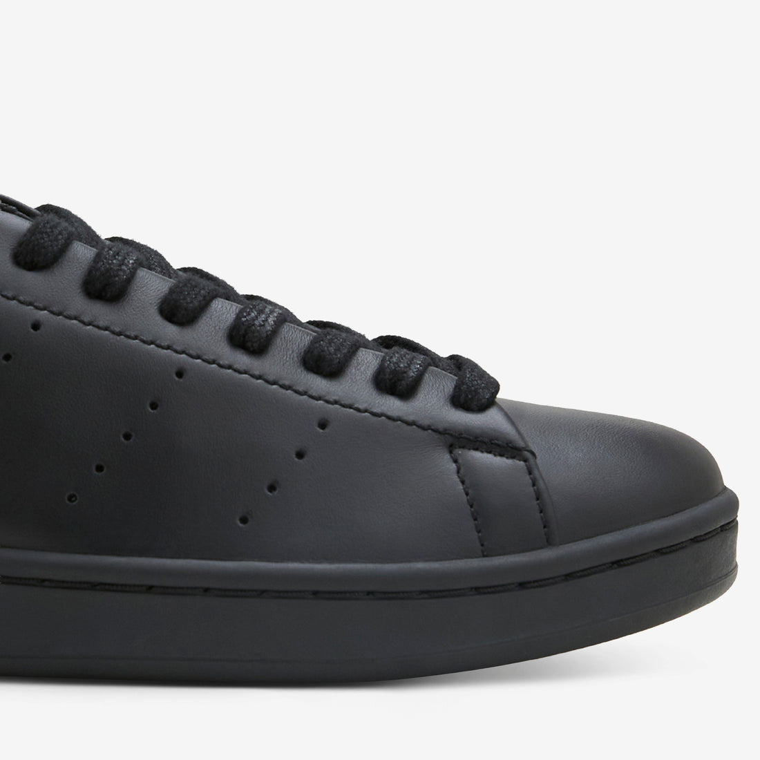 Y-3 Stan Smith Black | Black | Black Footwear