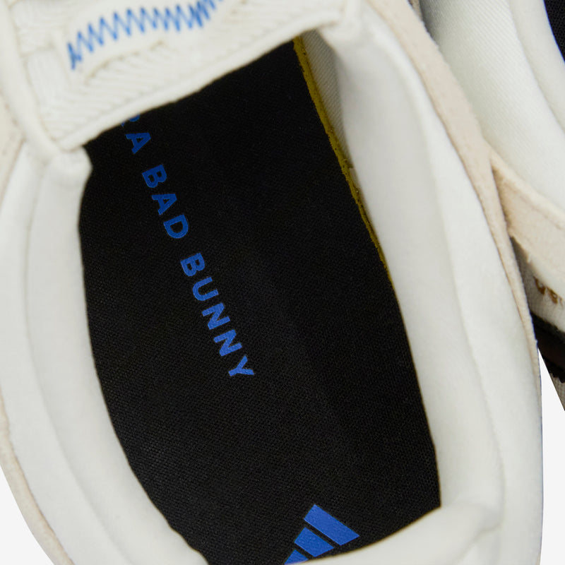 Bad Bunny x Ballerina Off White | Core Black | Gum Footwear