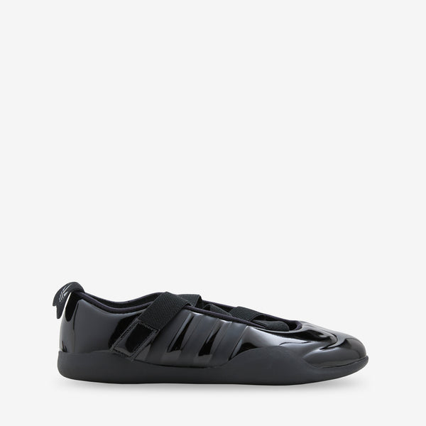 CLOT x Women's Caroline Hú Taekwondo Core Black | Carbon | Carbon Metallic Footwear