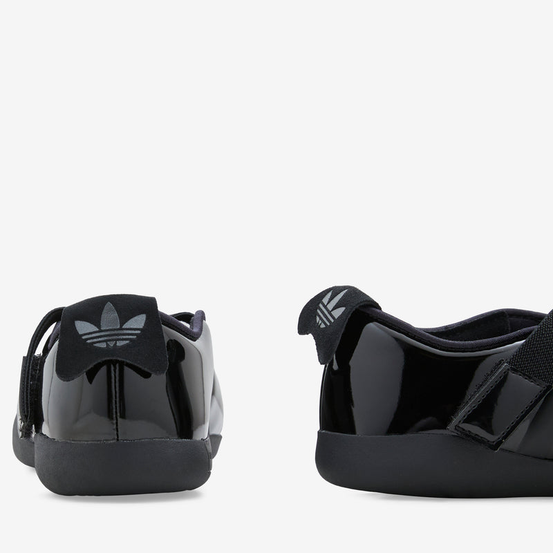 CLOT x Women's Caroline Hú Taekwondo Core Black | Carbon | Carbon Metallic Footwear