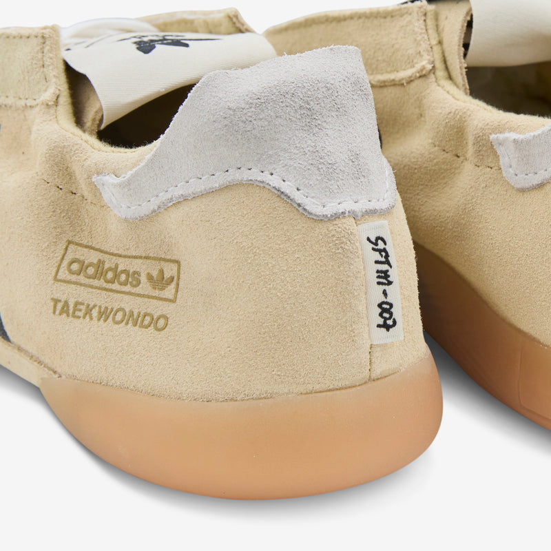 Song for the Mute x Women's Taekwondo Mei Beige Footwear