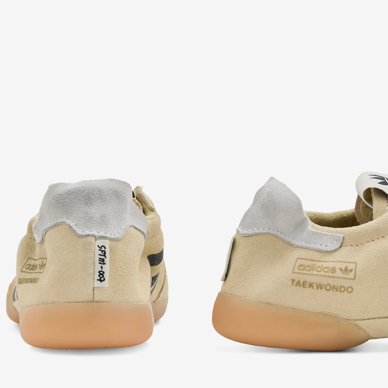 Song for the Mute x Women's Taekwondo Mei Beige Footwear