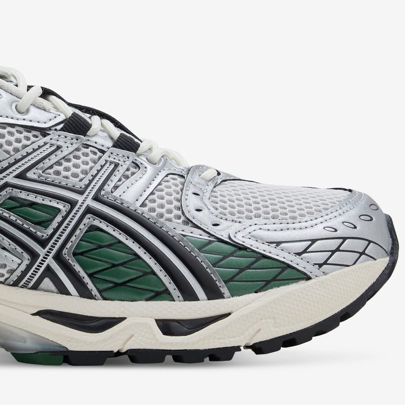 Gel-Nimbus 10.1 Cream | Grove Footwear
