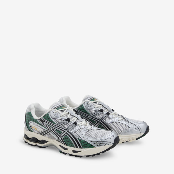 Gel-Nimbus 10.1 Cream | Grove Footwear