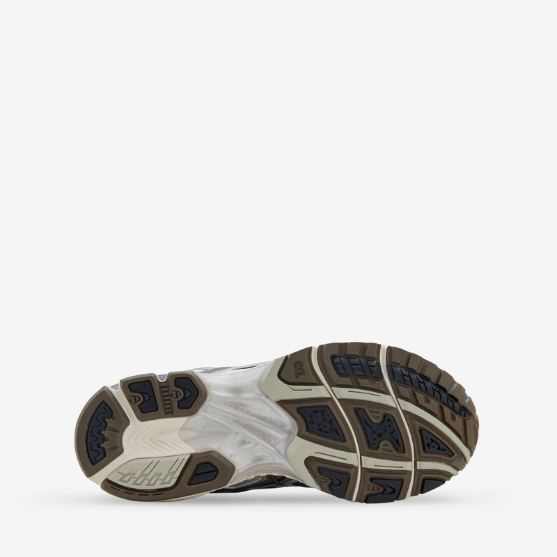 Gel-Nimbus 10.1 Cream | Pure Silver Footwear