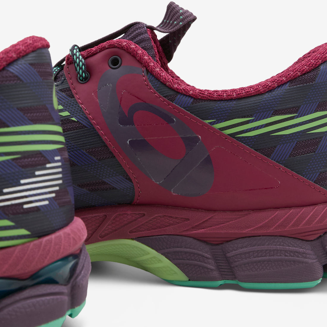 US8-S Gel-SJ33 Deep Plum | Fresh Grass Footwear
