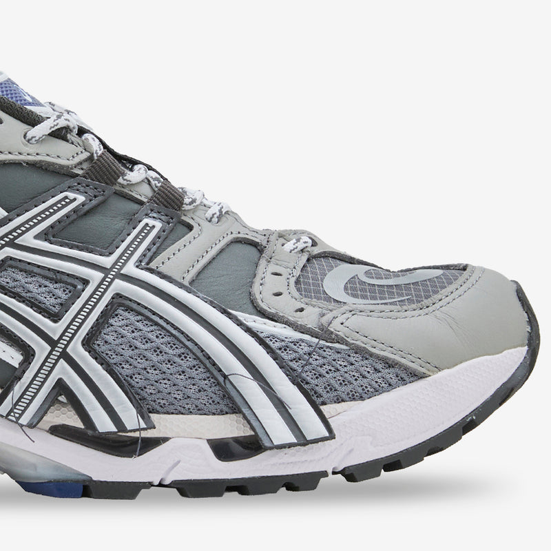 Invincible x Gel-Nimbus 10.1  Seal Grey | Pure Silver Footwear