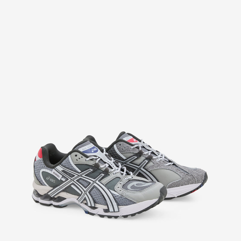 Invincible x Gel-Nimbus 10.1  Seal Grey | Pure Silver Footwear