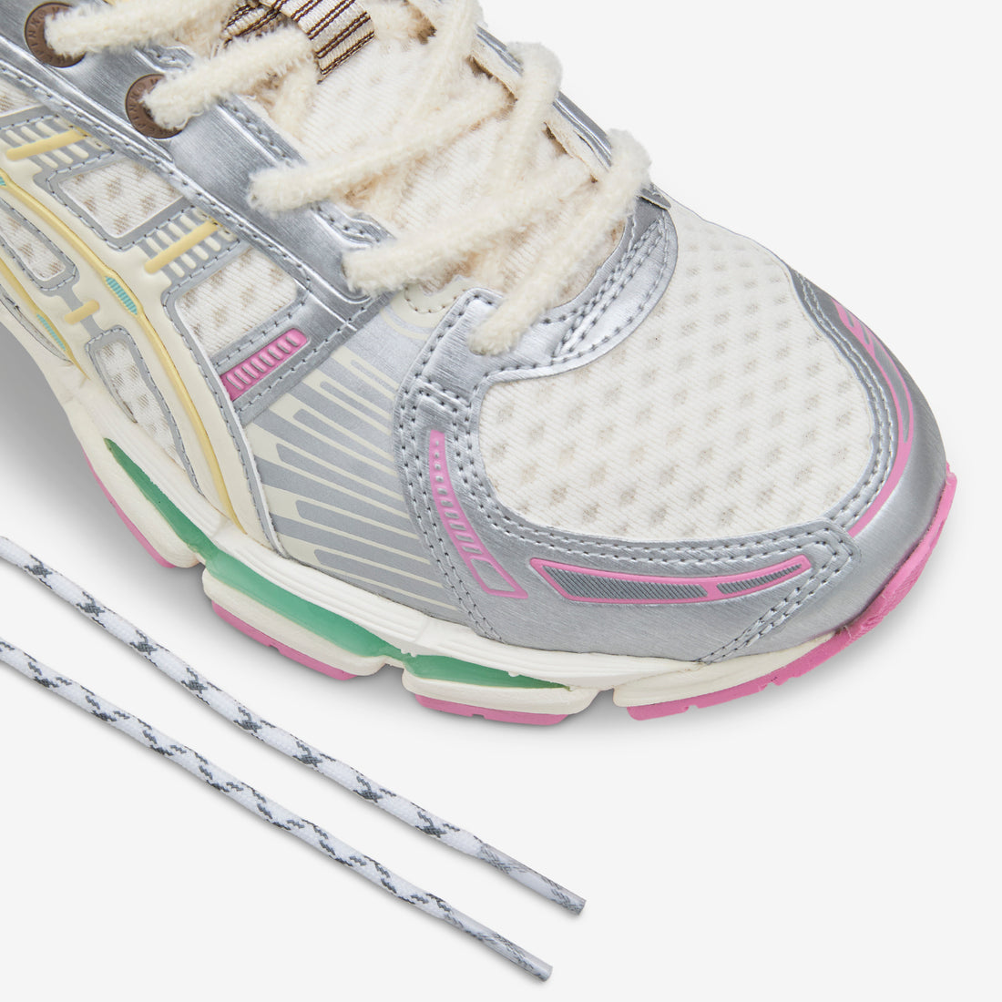 VANDYTHEPINK x Gel-Kayano 12.1 Antique White | Antique White Footwear