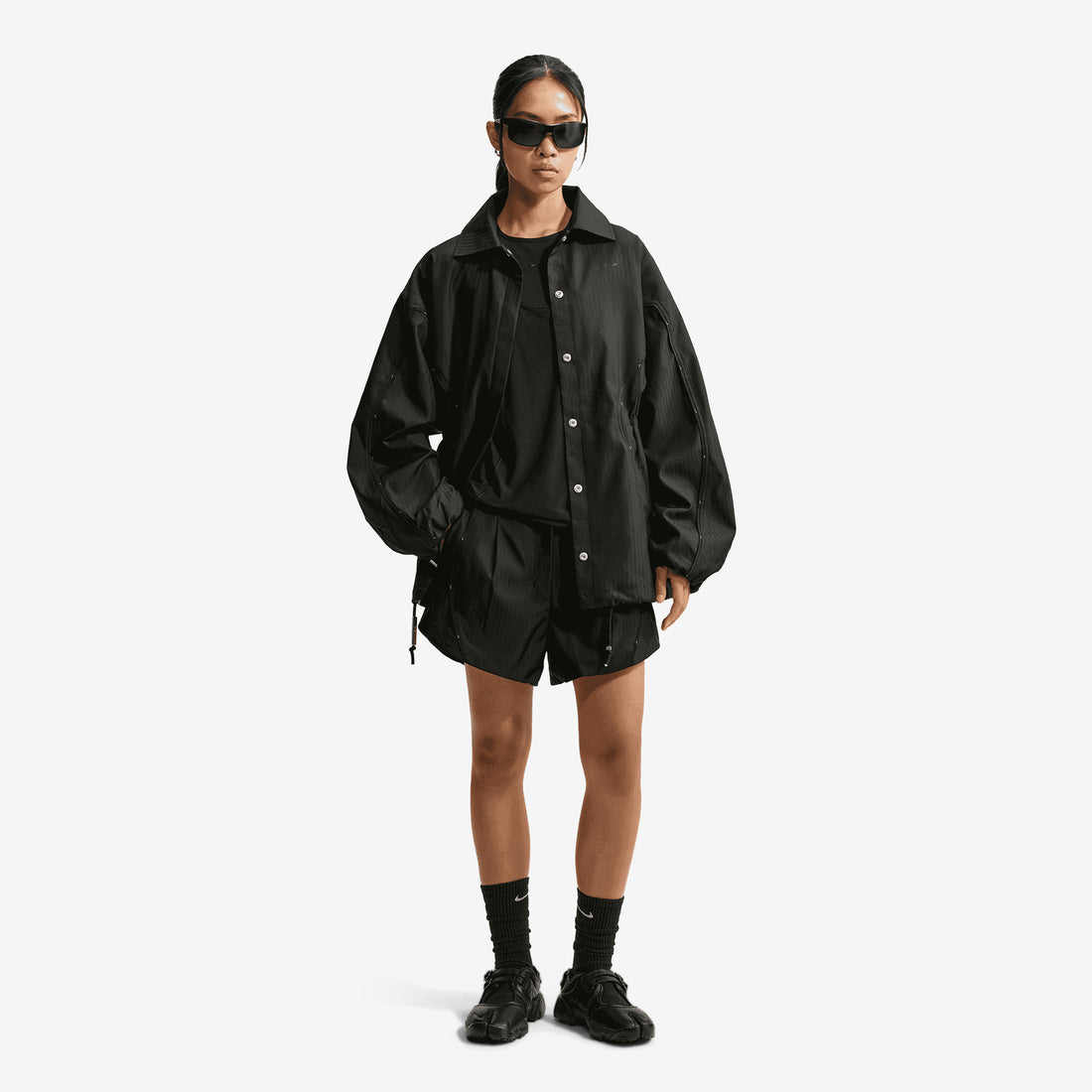 Women's Energy Woven Shorts Black Shorts