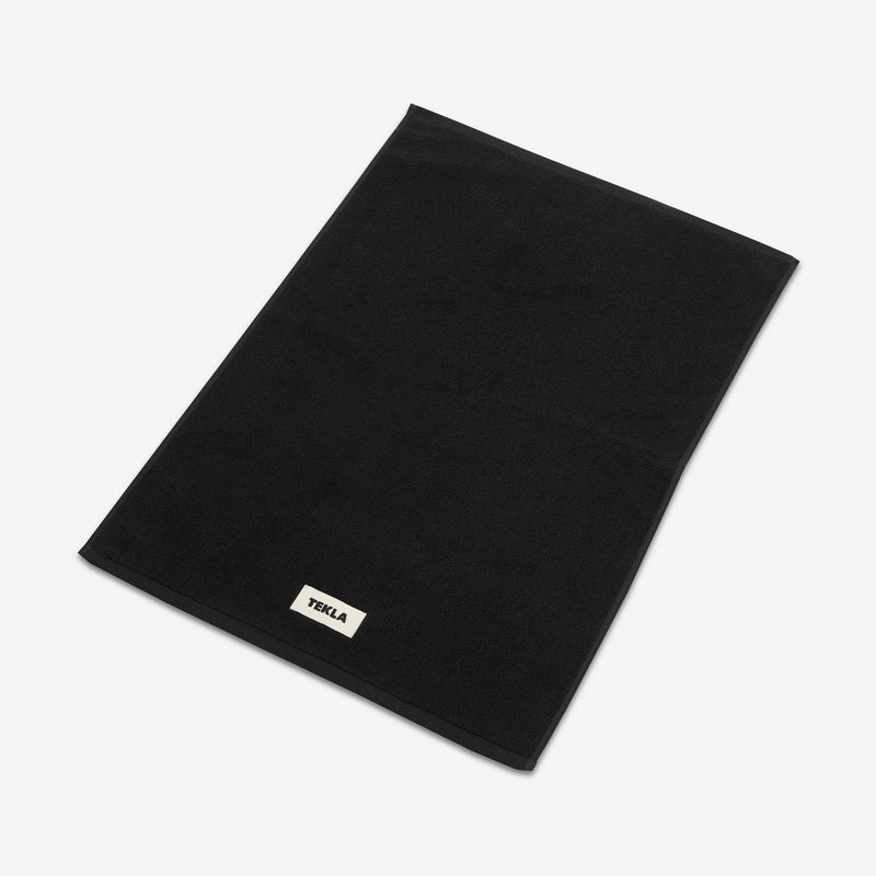 Bath Mat Solid Black Lifestyle