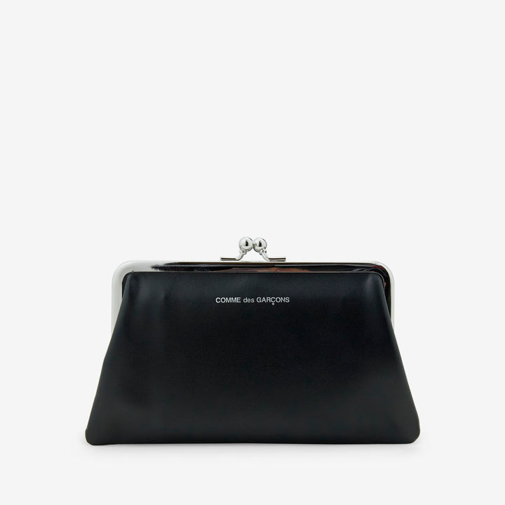 SA0302KC Kiss Clasp Wallet Black Front