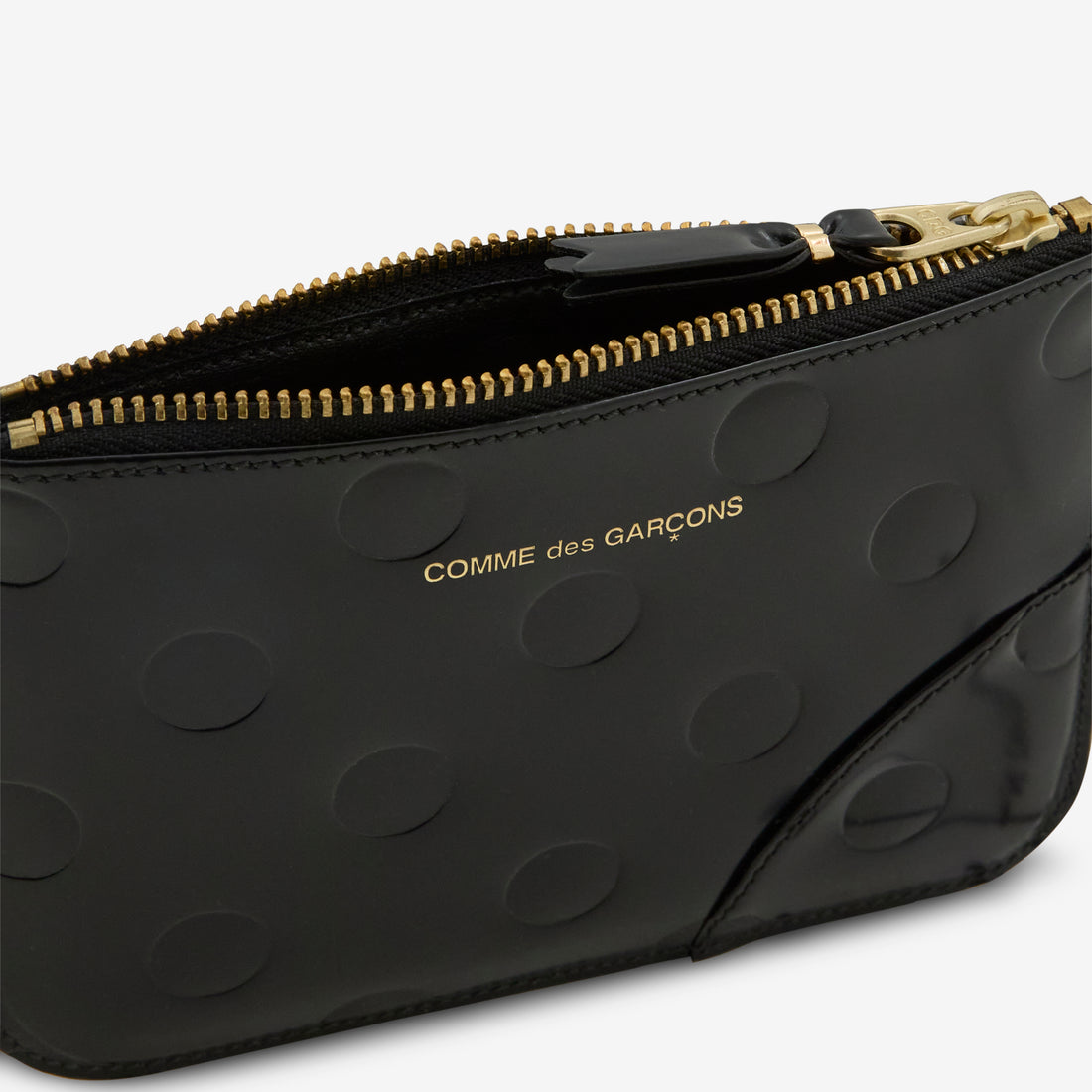 SA8100NE Polka Dots Embossed Wallet Black Accessories