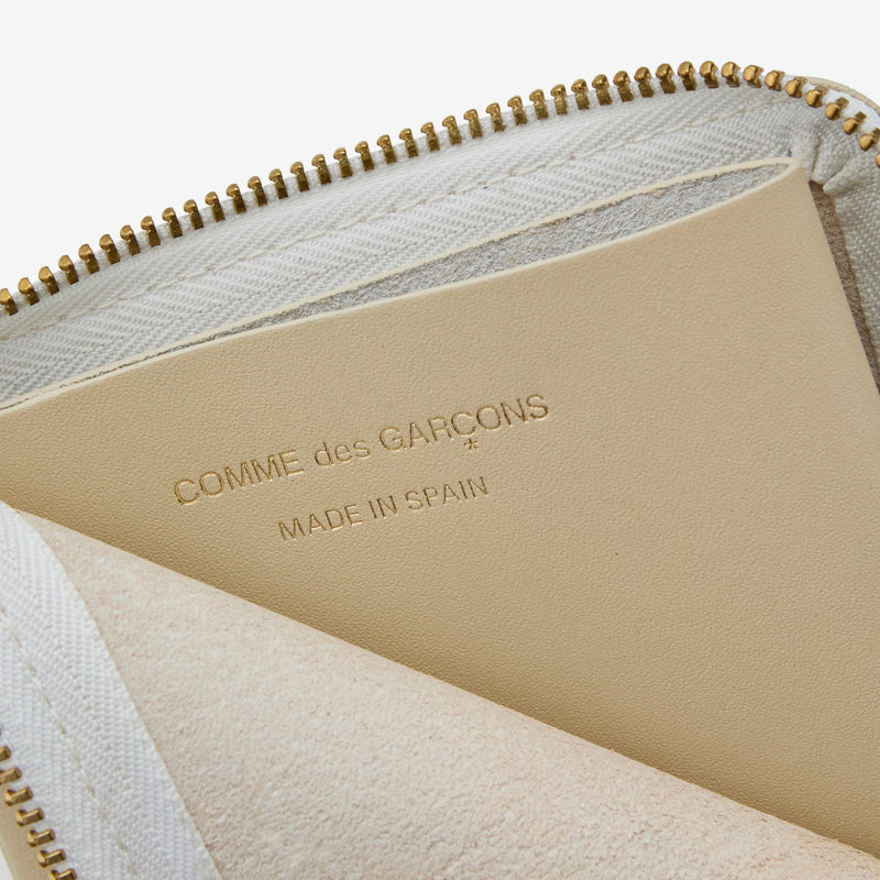 SA3100 Classic Line Wallet Off White – Above The Clouds