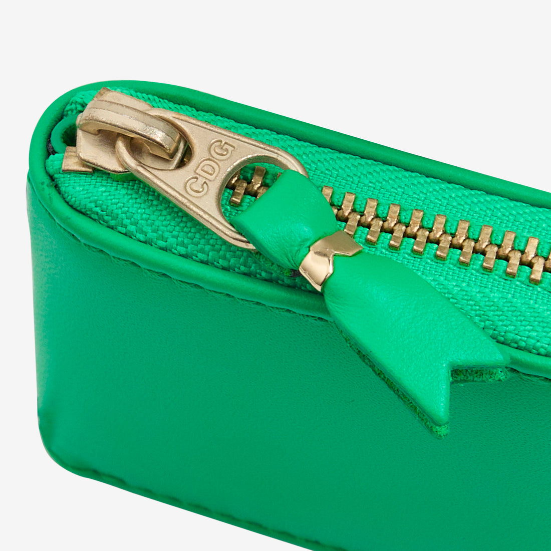 SA4100 Classic Line Wallet Green Accessories