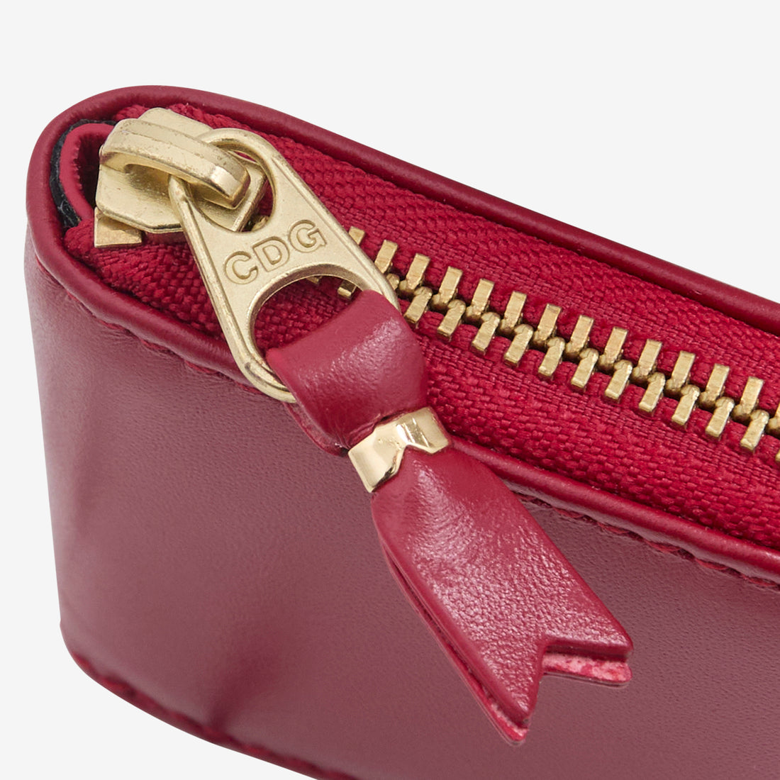 SA4100 Classic Line Wallet Red Accessories