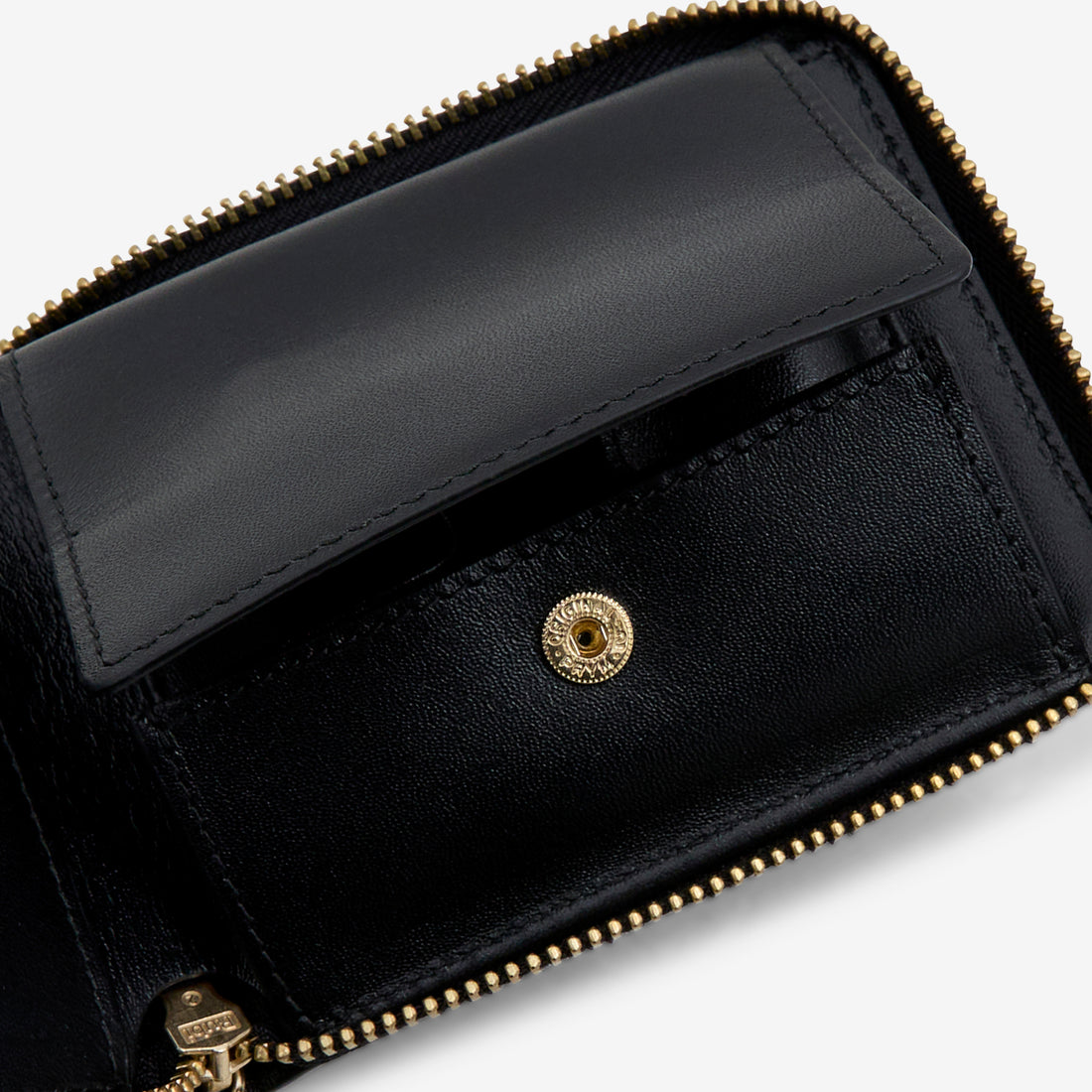 SA7100HL Huge Logo Wallet Black Accessories
