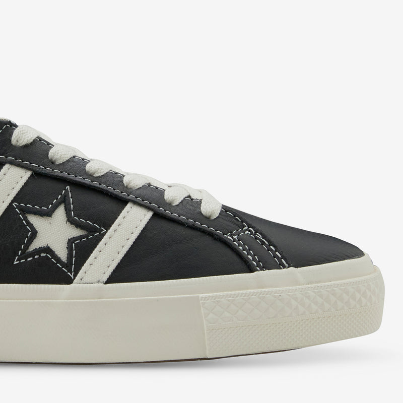 One Star Academy Pro Low Black | Egret | Egret Footwear